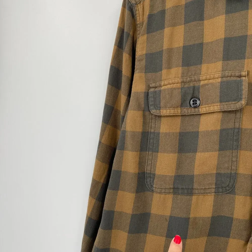 Filson plaid button down flannel - Picture 4 of 7